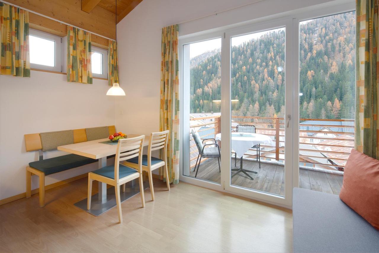 Apart Hotel Garni Alvetern Замнаун Экстерьер фото
