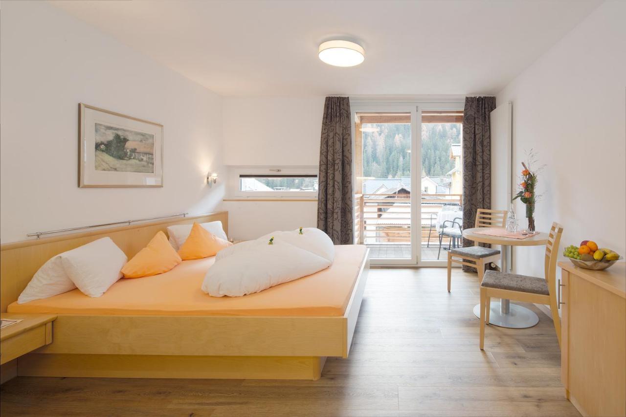Apart Hotel Garni Alvetern Замнаун Экстерьер фото